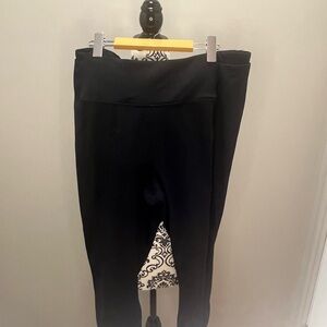Reebok Black High-Waisted Leggings - Size XXL
